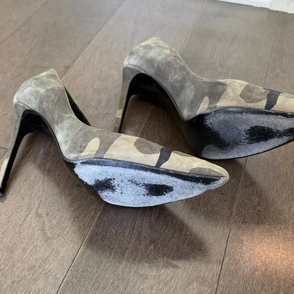Saint Laurent Black and Gray Camouflage Heels - Picture 2 of 6